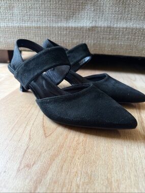 Anne Klein Black Suede Pointed Toe Low Kitten Heel Slingback